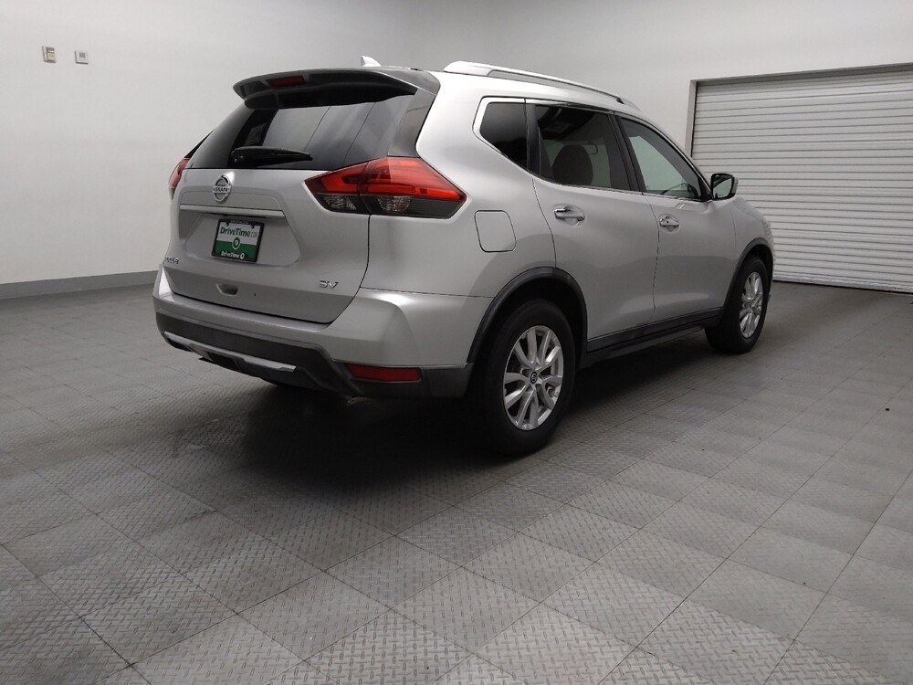 2017 Nissan Rogue in Fort Worth, TX 76116 - 18110062 9