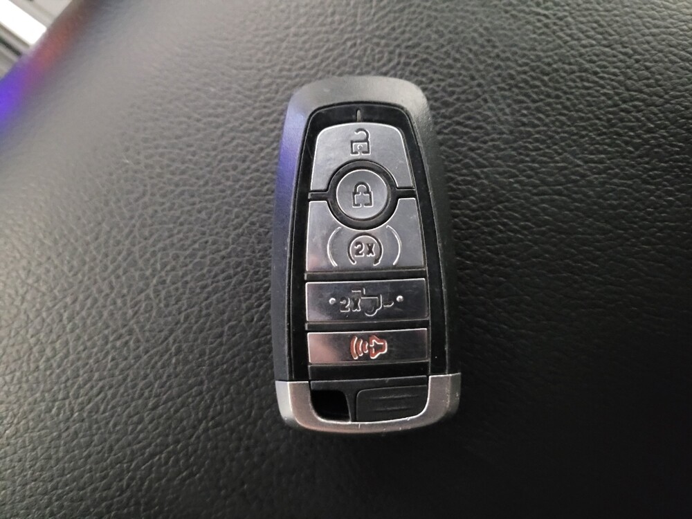 2018 Ford F150 in Montclair, CA 91763 - 18110067 32