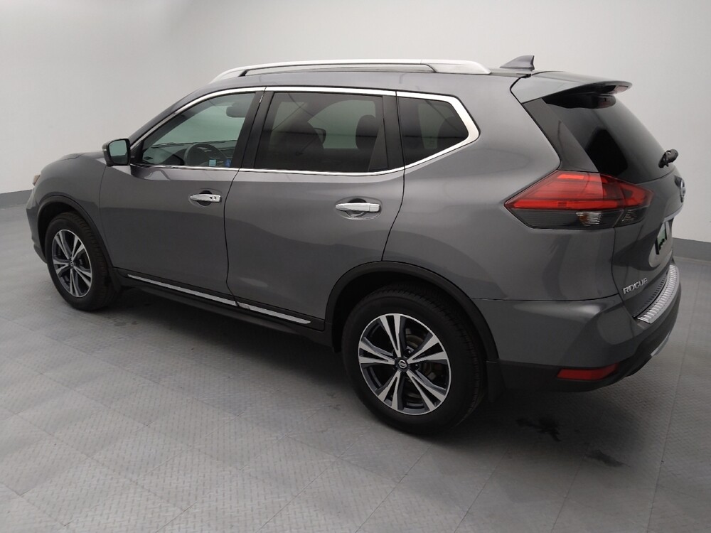 2017 Nissan Rogue in Springfield, MO 65807 - 18110068 3