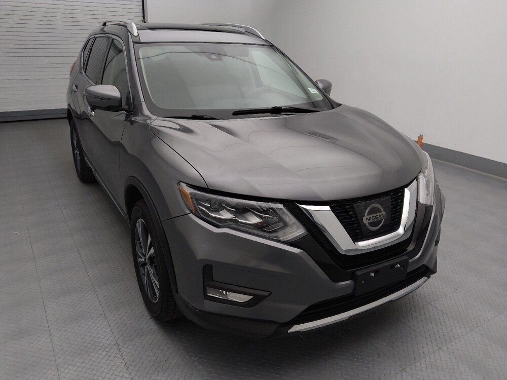 2017 Nissan Rogue in Springfield, MO 65807 - 18110068 14
