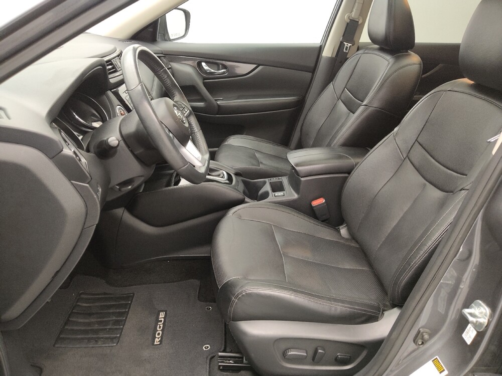 2017 Nissan Rogue in Springfield, MO 65807 - 18110068 17