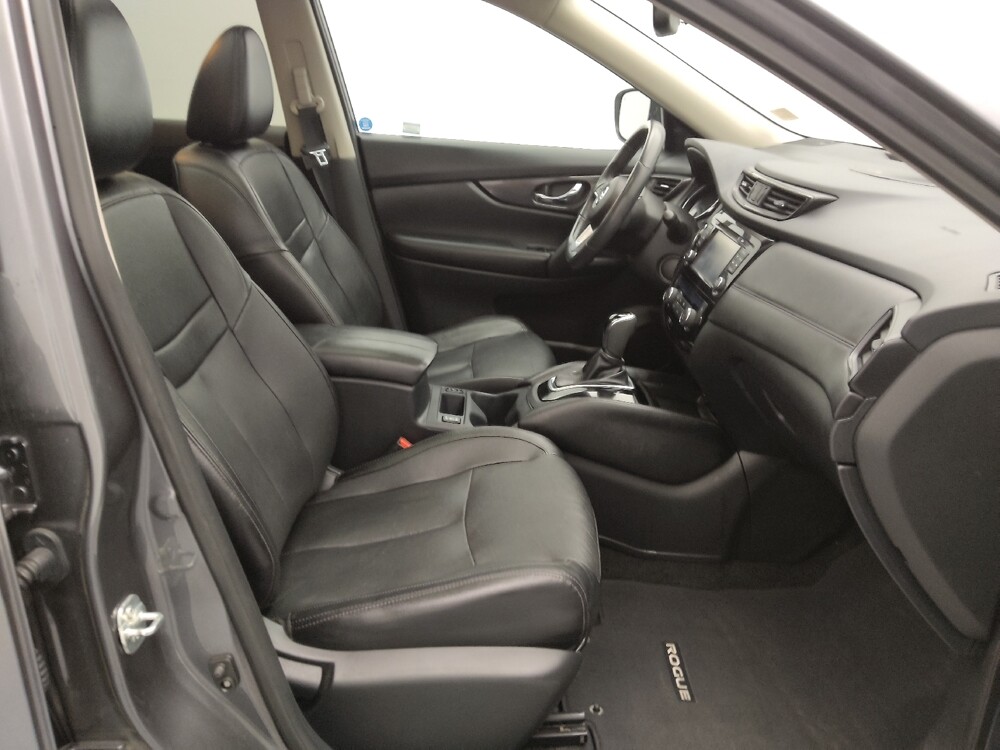 2017 Nissan Rogue in Springfield, MO 65807 - 18110068 21