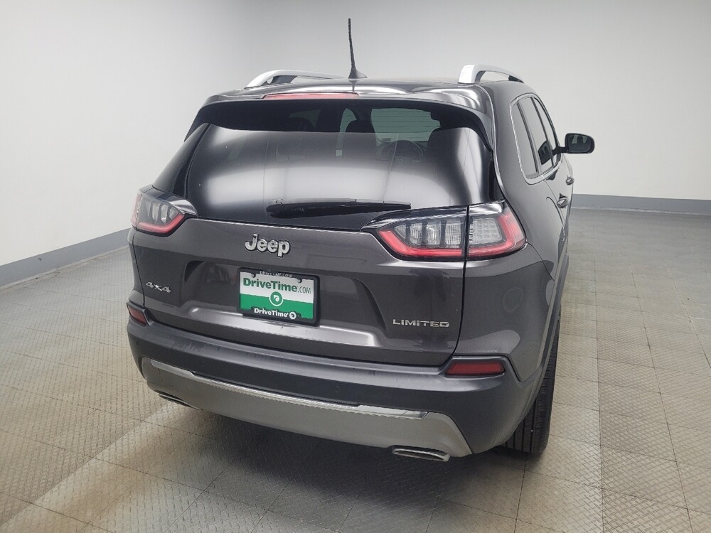 2020 Jeep Cherokee in Indianapolis, IN 46219 - 18110069 7