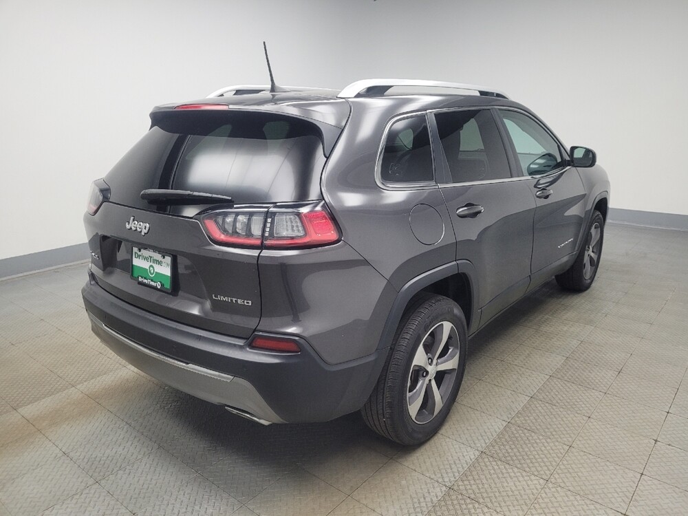 2020 Jeep Cherokee in Indianapolis, IN 46219 - 18110069 9