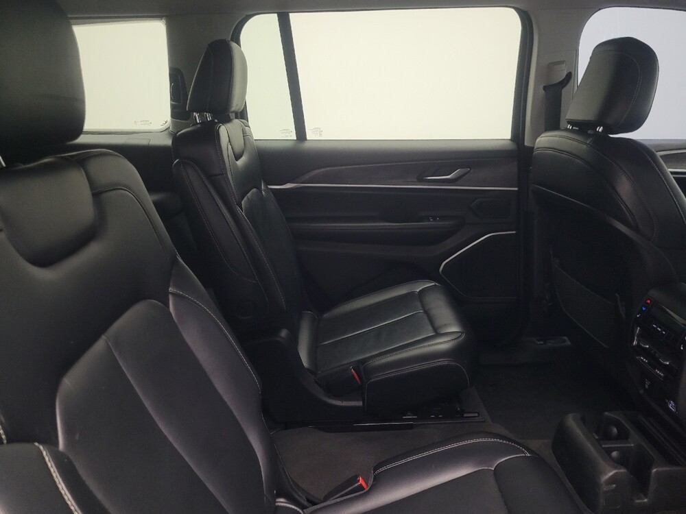 2021 Jeep Grand Cherokee L in Indianapolis, IN 46219 - 18110071 19