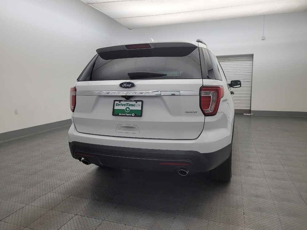 2017 Ford Explorer in Mesa, AZ 85210 - 18110082 7