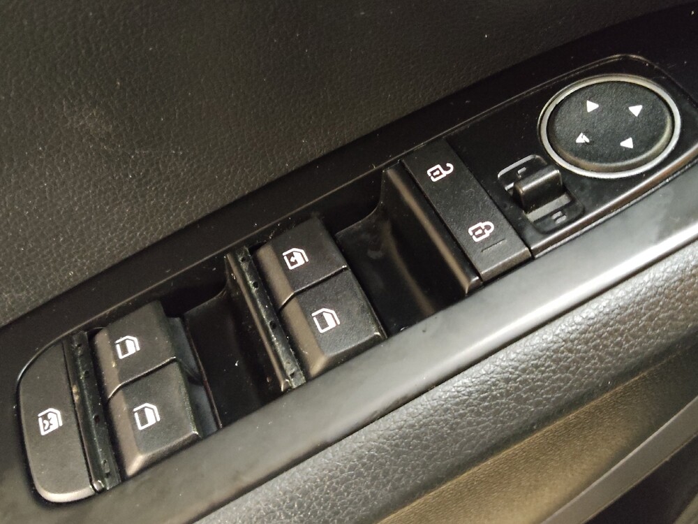 2020 Kia Soul in Conway, SC 29526 - 18110084 27