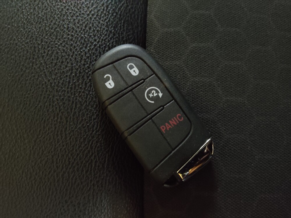 2018 Jeep Compass in Gastonia, NC 28056 - 18110096 32