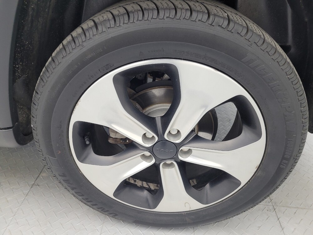 2018 Jeep Compass in Gastonia, NC 28056 - 18110096 31