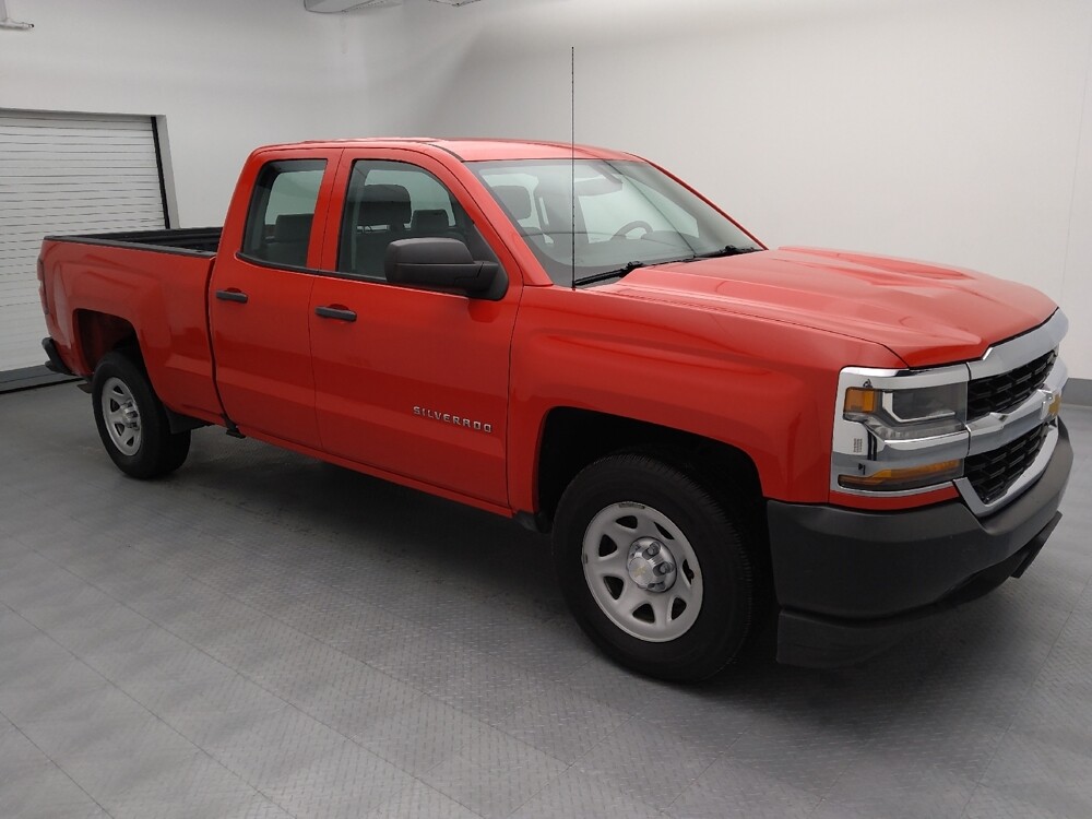 2017 Chevrolet Silverado 1500 in St. Louis, MO 63136 - 18110097 11