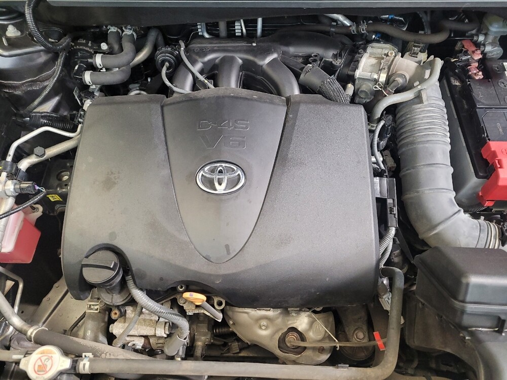 2021 Toyota Highlander in Columbus, OH 43231 - 18110098 30