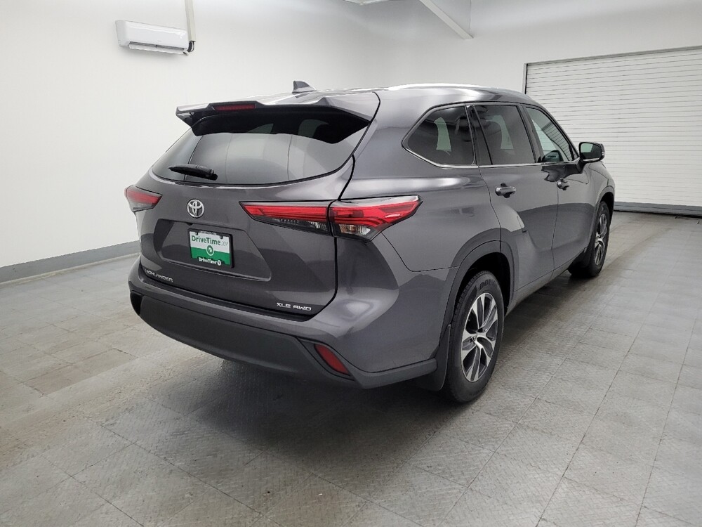 2021 Toyota Highlander in Columbus, OH 43231 - 18110098 9