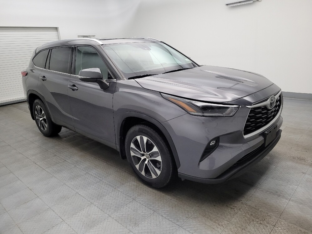 2021 Toyota Highlander in Columbus, OH 43231 - 18110098 11