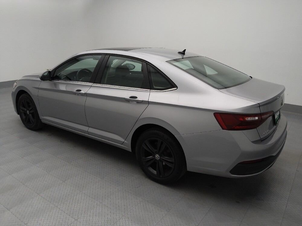 2023 Volkswagen Jetta in St. Louis, MO 63136 - 18110101 3