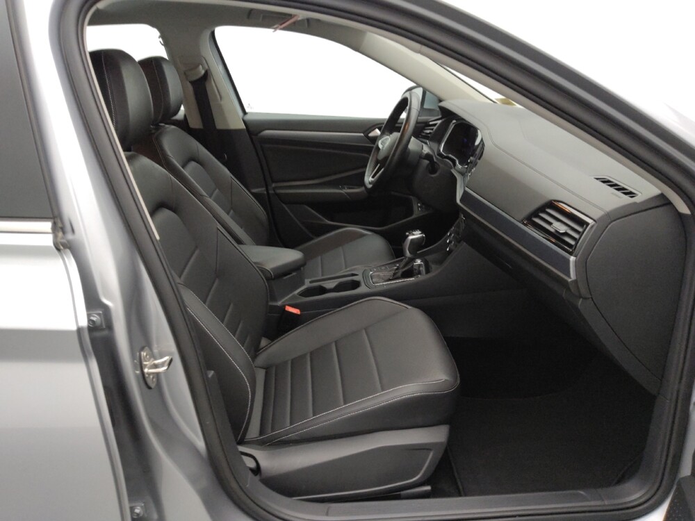 2023 Volkswagen Jetta in St. Louis, MO 63136 - 18110101 21