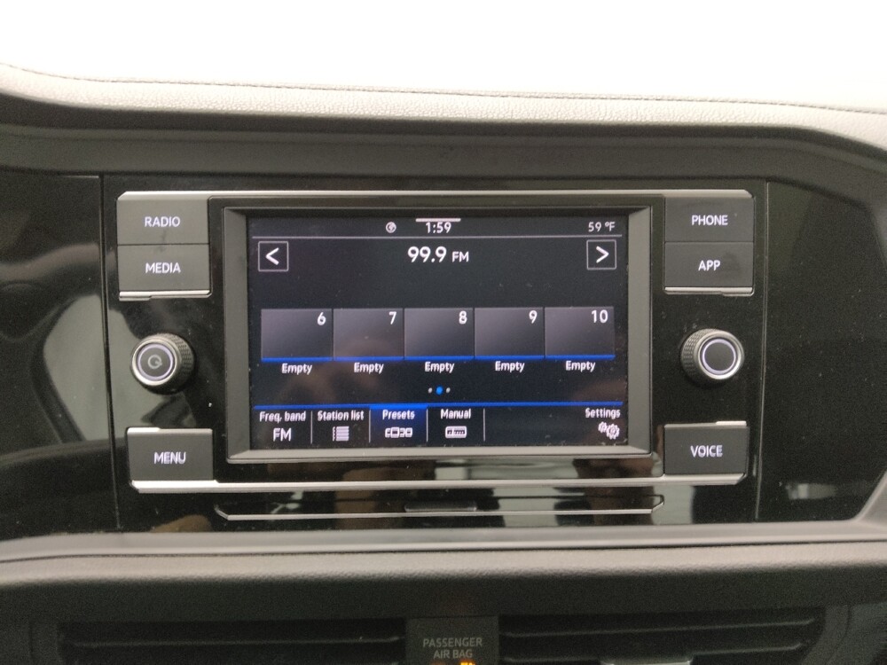 2023 Volkswagen Jetta in St. Louis, MO 63136 - 18110101 25