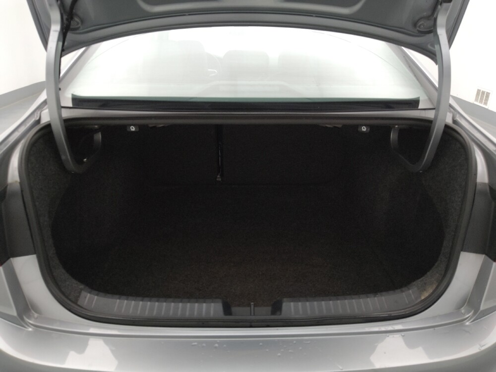 2023 Volkswagen Jetta in St. Louis, MO 63136 - 18110101 29