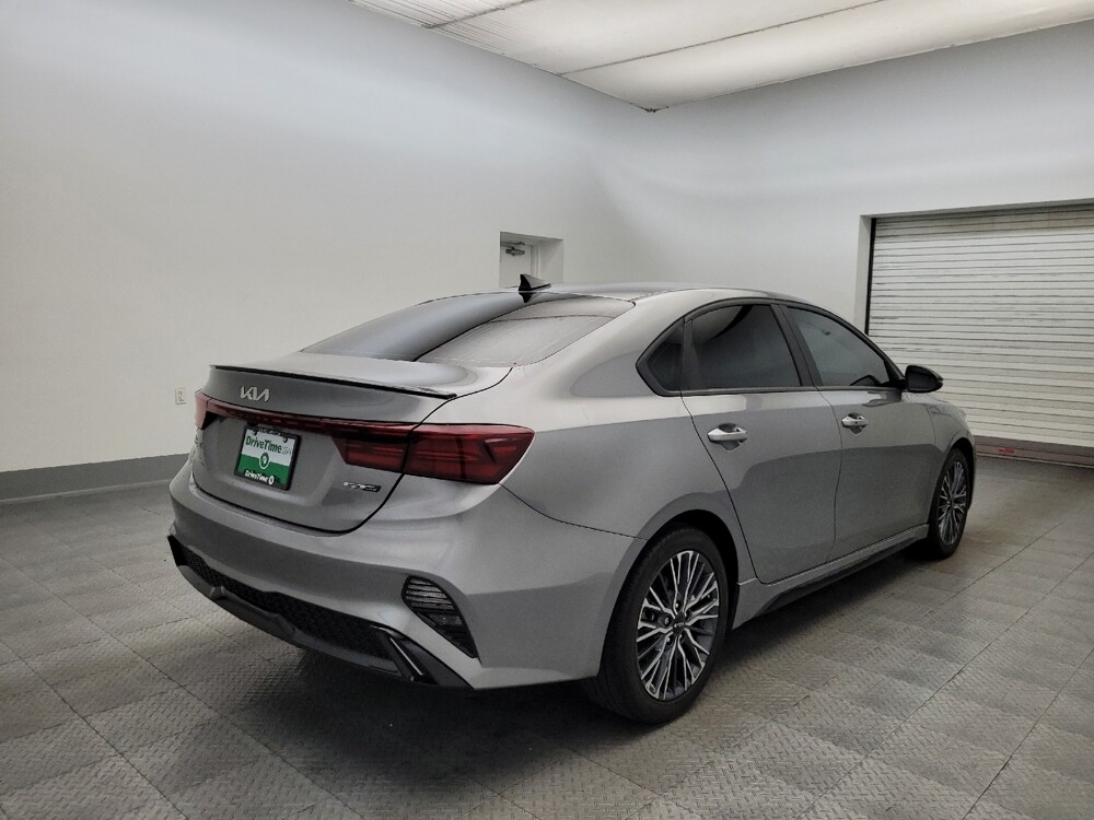 2024 Kia Forte in Chandler, AZ 85225 - 18110103 9