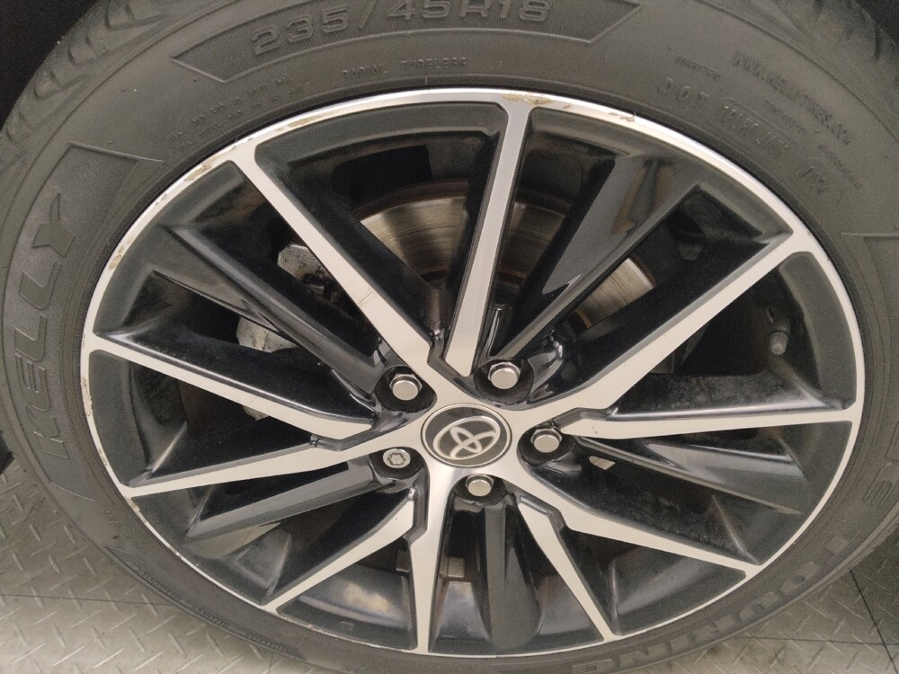 2021 Toyota Camry in Morrow, GA 30260 - 18110107 31