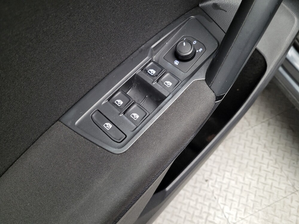 2019 Volkswagen Tiguan in Sacramento, CA 95821 - 18110109 27