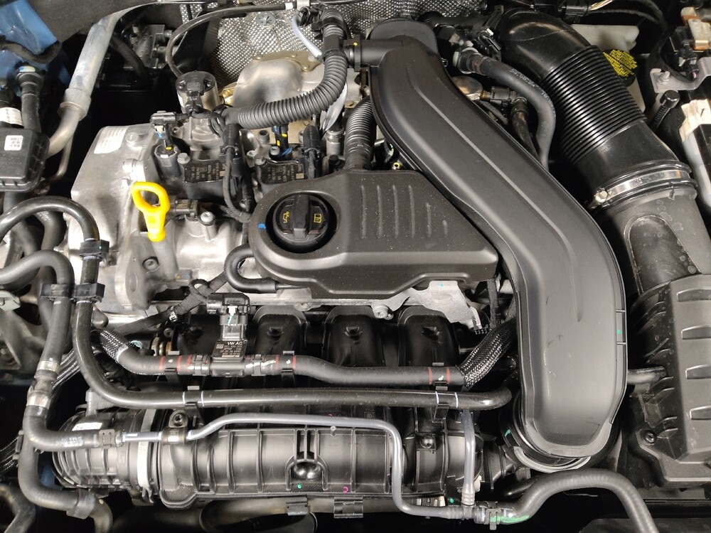 2025 Volkswagen Jetta in Stone Mountain, GA 30083 - 18110112 30