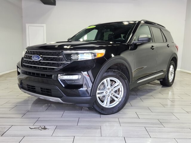 2020 Ford Explorer in Cinnaminson, NJ 08077 - 18110121