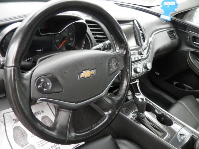 2018 Chevrolet Impala in Barton, MD 21521 - 18110123 3