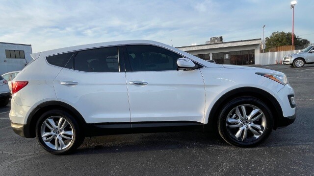 2013 Hyundai Santa Fe in Dallas, TX 75228 - 18110124 4
