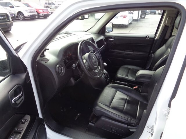 2017 Jeep Patriot in Lebanon, TN 37087-3302 - 18110132 5