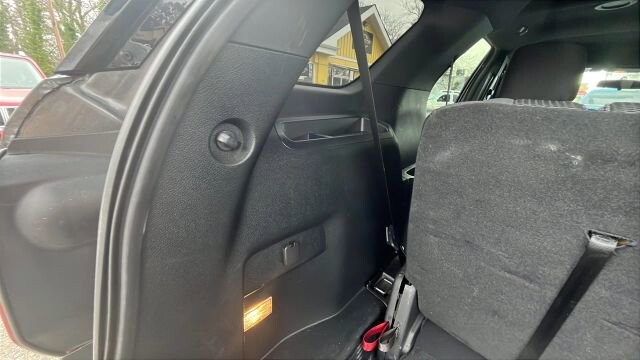 2018 Ford Explorer in Greenville, SC 29607 - 18110135 27