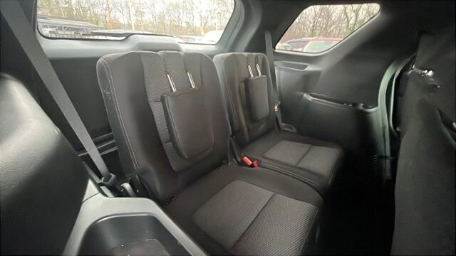 2018 Ford Explorer in Greenville, SC 29607 - 18110135 24