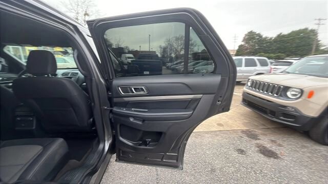 2018 Ford Explorer in Greenville, SC 29607 - 18110135 20