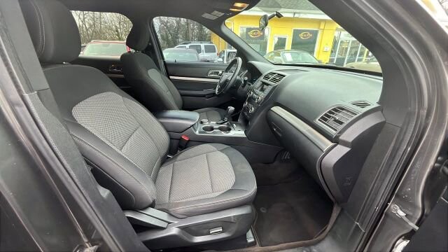 2018 Ford Explorer in Greenville, SC 29607 - 18110135 17