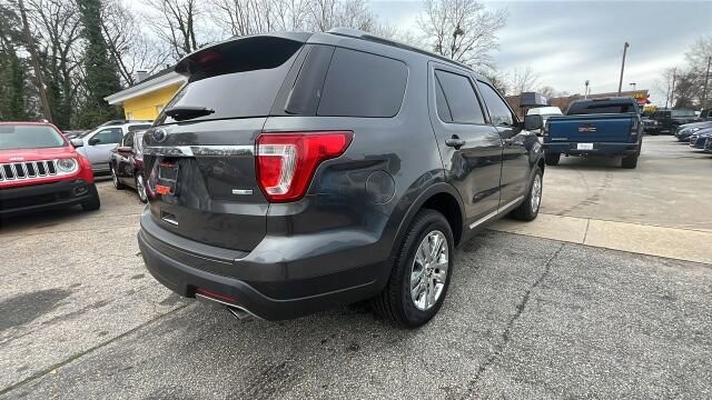 2018 Ford Explorer in Greenville, SC 29607 - 18110135 3
