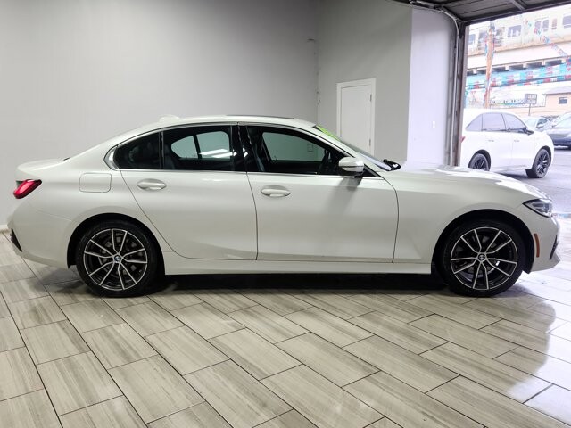2022 BMW 330i xDrive in Cinnaminson, NJ 08077 - 18110139 6