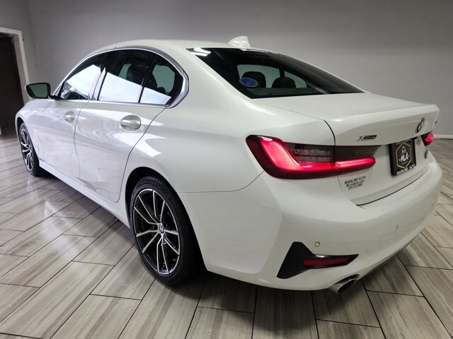2022 BMW 330i xDrive in Cinnaminson, NJ 08077 - 18110139 3