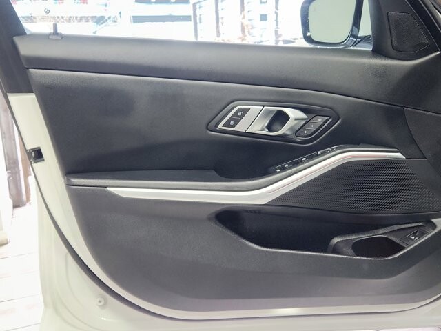 2022 BMW 330i xDrive in Cinnaminson, NJ 08077 - 18110139 10