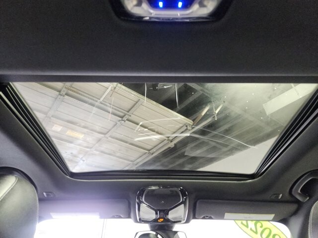 2022 BMW 330i xDrive in Cinnaminson, NJ 08077 - 18110139 15