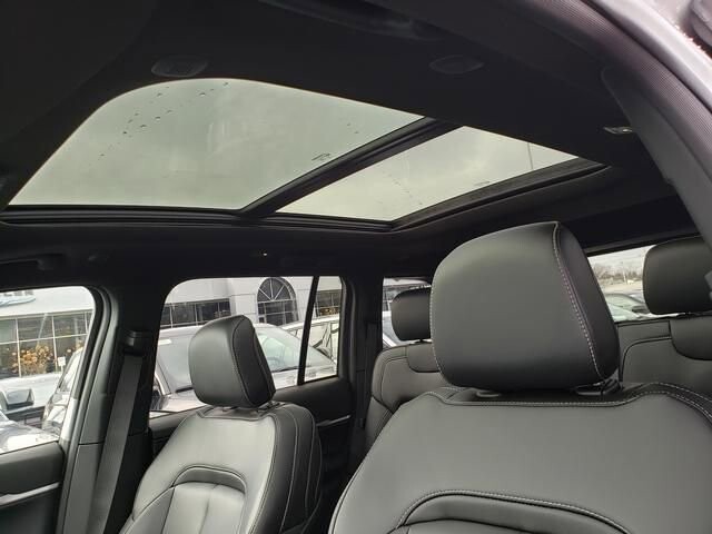 2026 Jeep Grand Cherokee in Bedford, OH 44146 - 18110141 7