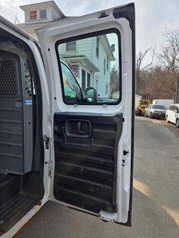 2016 Chevrolet Express 2500 in Blauvelt, NY 10913 - 18110148 48