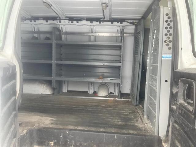 2016 Chevrolet Express 2500 in Blauvelt, NY 10913 - 18110148 8