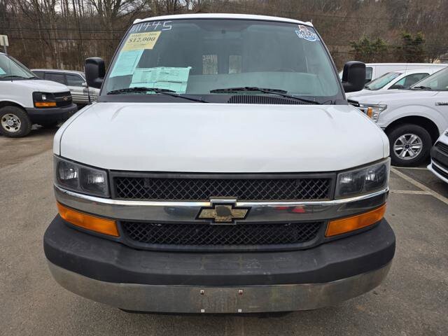 2016 Chevrolet Express 2500 in Blauvelt, NY 10913 - 18110148 2