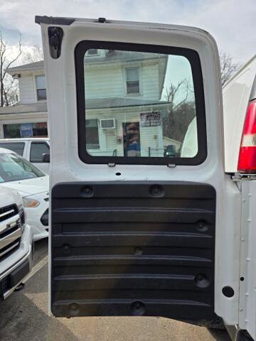 2016 Chevrolet Express 2500 in Blauvelt, NY 10913 - 18110148 27