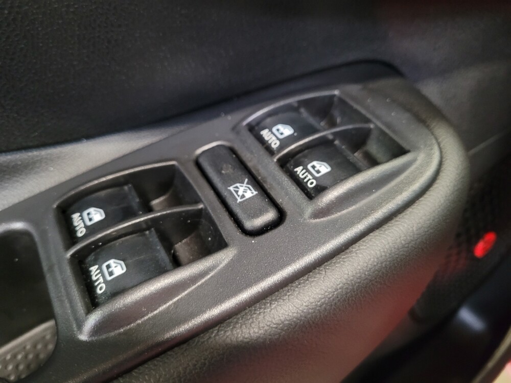 2018 FIAT 500L in Bakersfield, CA 93309 - 18110155 27