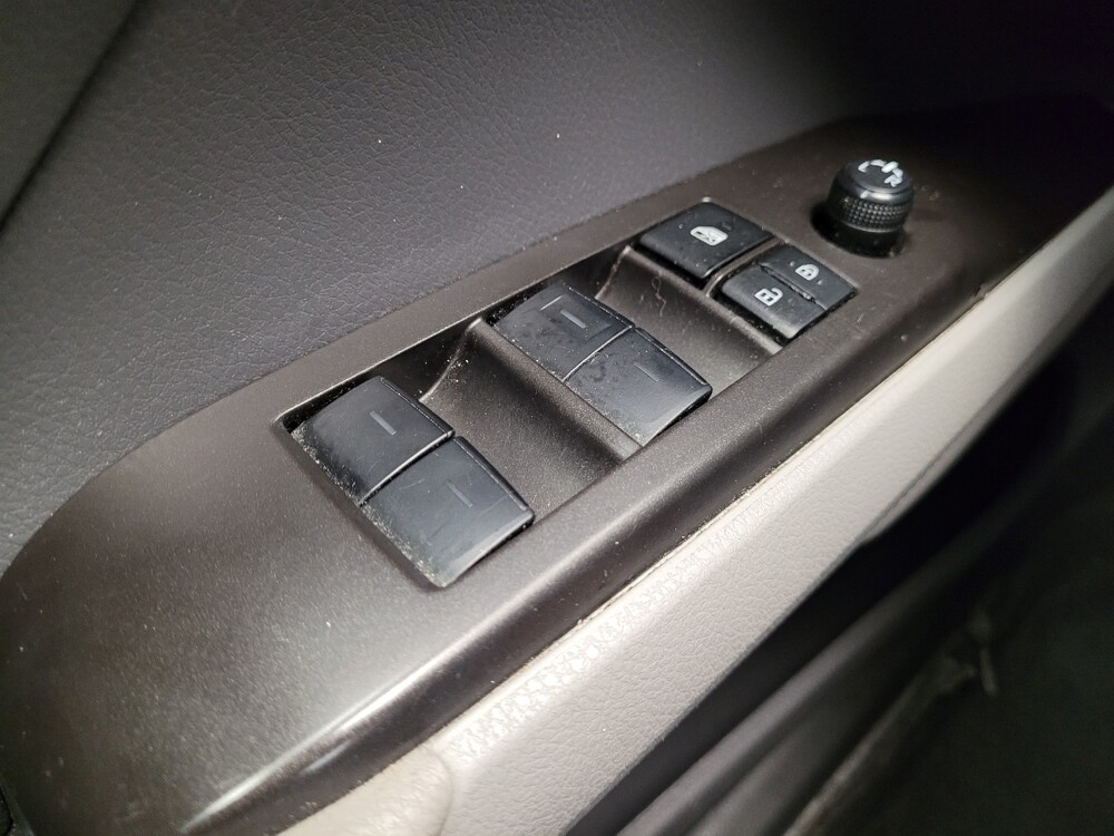 2023 Toyota Camry in Riverside, CA 92504 - 18110156 27