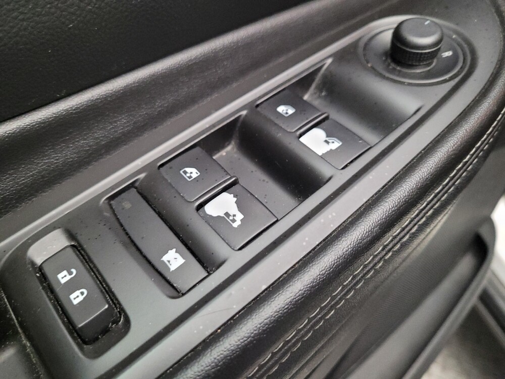 2020 Buick Encore in Montclair, CA 91763 - 18110159 27