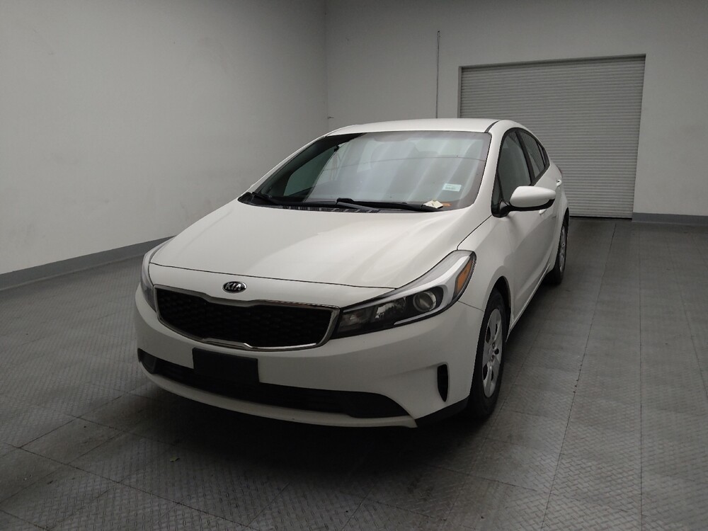 2017 Kia Forte in Montclair, CA 91763 - 18110160 15