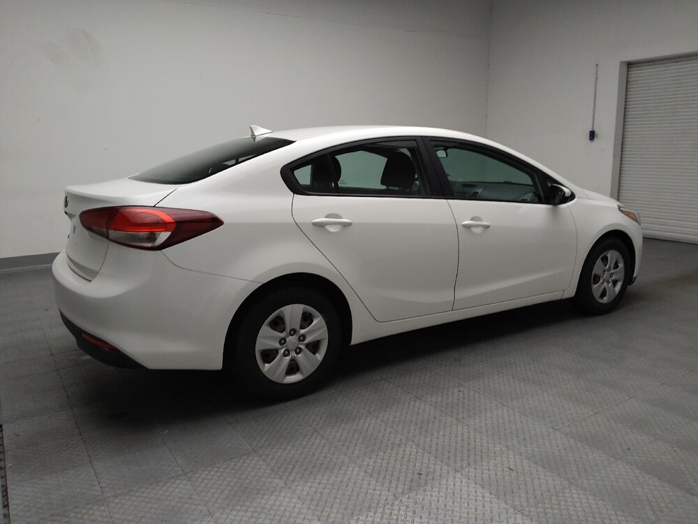 2017 Kia Forte in Montclair, CA 91763 - 18110160 10