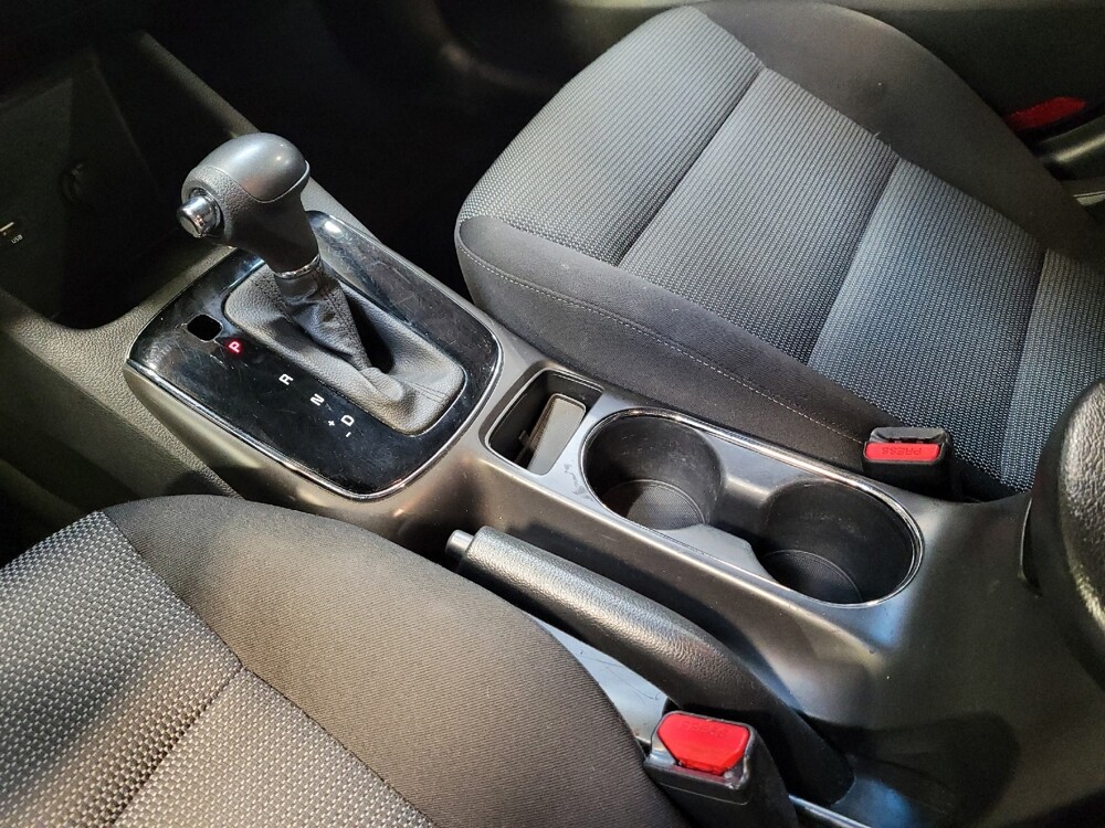 2017 Kia Forte in Montclair, CA 91763 - 18110160 26