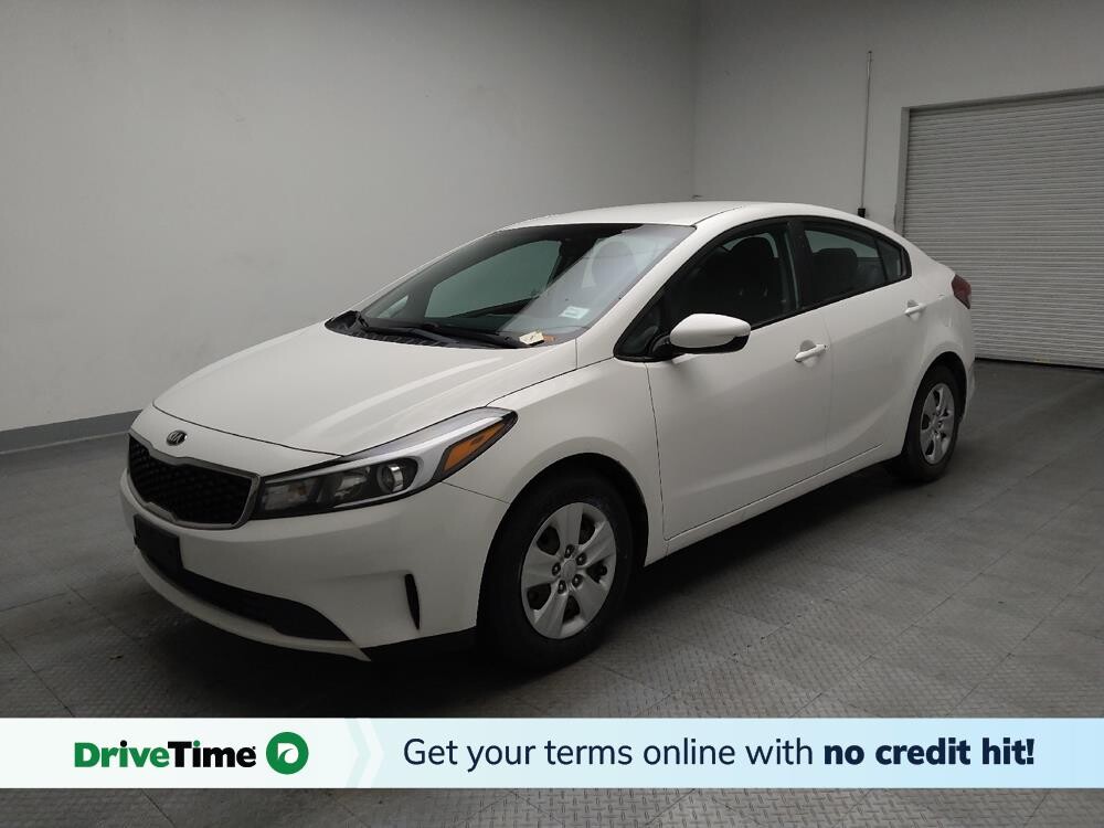 2017 Kia Forte in Montclair, CA 91763 - 18110160